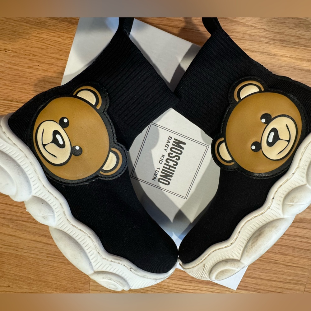 Moschino kids ankle soft boots size EU26